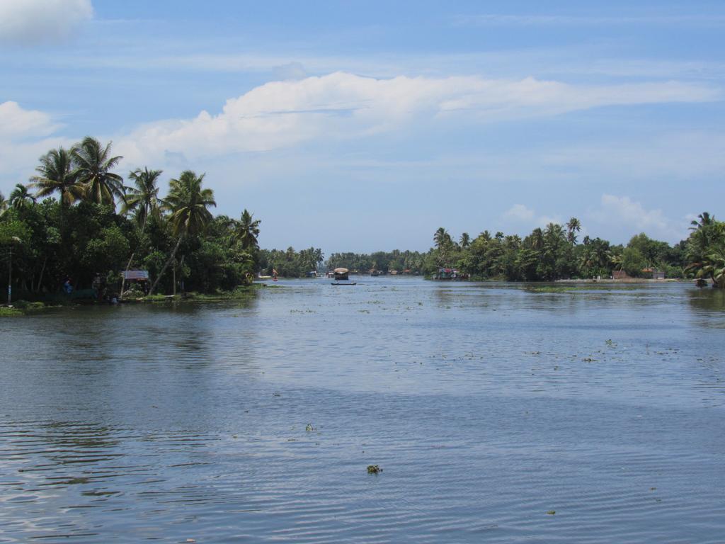 Marari Dreamz Villa Alappuzha Ruang foto