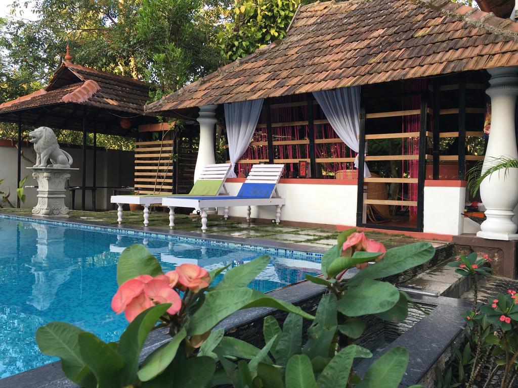 Marari Dreamz Villa Alappuzha Bagian luar foto